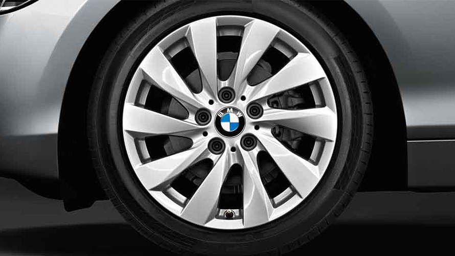 Комплект колес с зимними шинами BMW Turbine Styling 381. Зимние колеса, шины BMW Turbine Styling 381.